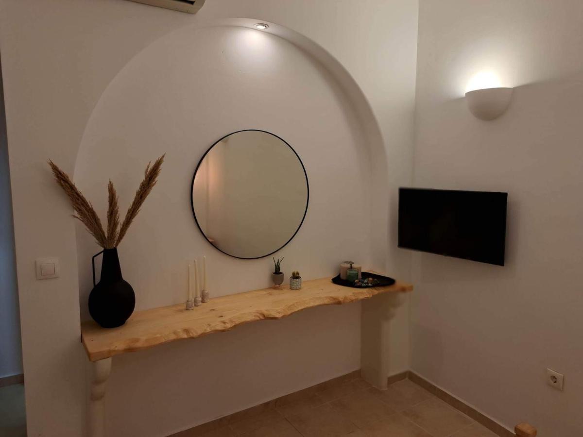 Amerisa Suites & Villa Fíra Kültér fotó