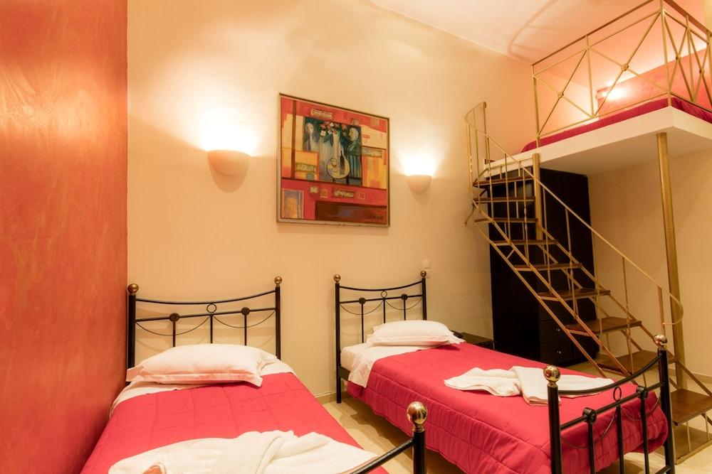 Amerisa Suites & Villa Fíra Kültér fotó
