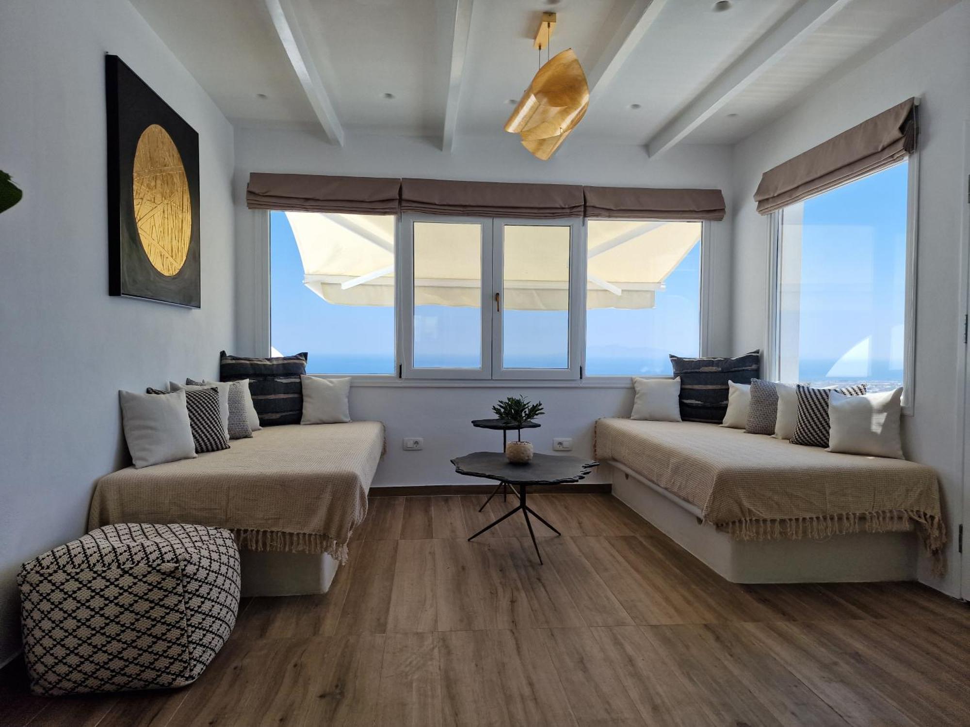 Amerisa Suites & Villa Fíra Kültér fotó